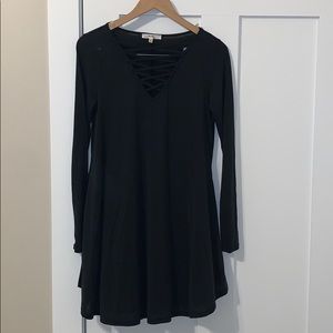 Criss Cross Chest Dress in Black
